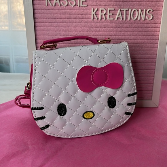 HK Purse and Accessories! - Picture 2 of 5